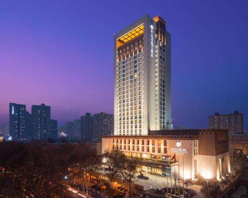 新疆开元酒店管理股份有限公司句容分公司外墙清洗